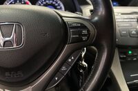 Honda Accord vaihtoauto