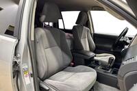 Toyota Land Cruiser vaihtoauto