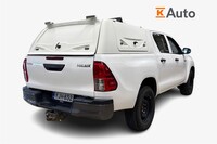 Toyota Hilux vaihtoauto