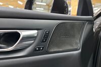 Volvo V60 Cross Country vaihtoauto