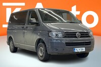 Volkswagen Caravelle vaihtoauto