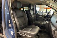 Opel Vivaro vaihtoauto
