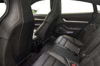 Porsche Taycan vaihtoauto