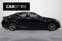Lexus IS vaihtoauto