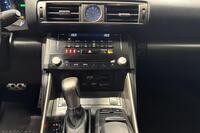 Lexus IS vaihtoauto