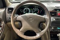 Nissan Maxima vaihtoauto