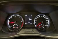 Volkswagen Caravelle vaihtoauto