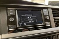 Volkswagen Caravelle vaihtoauto