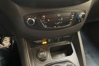 Ford Transit Courier vaihtoauto
