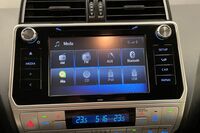 Toyota Land Cruiser vaihtoauto