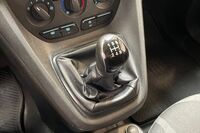 Ford Transit Connect vaihtoauto