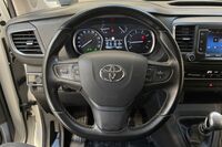 Toyota Proace Verso vaihtoauto