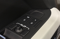 Land Rover Defender vaihtoauto