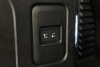 Land Rover Defender vaihtoauto