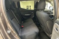 Mitsubishi L200 vaihtoauto