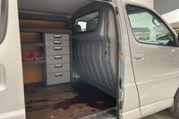 Toyota Hiace vaihtoauto