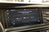 Volkswagen Caravelle vaihtoauto