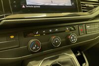 Volkswagen Caravelle vaihtoauto