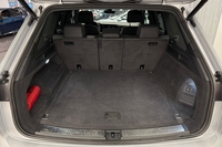 Volkswagen Touareg vaihtoauto