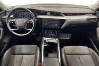 Audi Q8 e-tron vaihtoauto