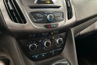 Ford Tourneo Connect vaihtoauto