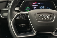 Audi Q8 e-tron vaihtoauto