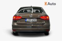 Volkswagen Jetta vaihtoauto