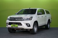 Toyota Hilux vaihtoauto