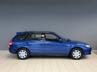 Mazda 323 vaihtoauto