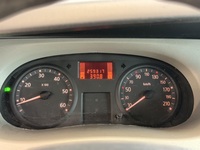 Nissan Primastar vaihtoauto