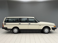 Volvo 240 vaihtoauto