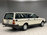Volvo 240 vaihtoauto
