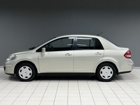 Nissan Tiida vaihtoauto