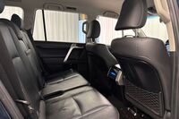 Toyota Land Cruiser vaihtoauto