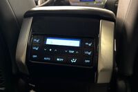 Toyota Land Cruiser vaihtoauto