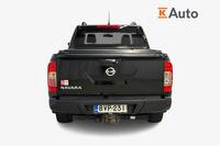 Nissan Navara vaihtoauto