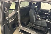 Nissan Navara vaihtoauto