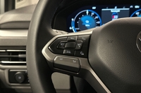 Volkswagen Caravelle vaihtoauto