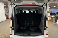 Volkswagen Caravelle vaihtoauto