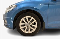 Volkswagen Touran vaihtoauto