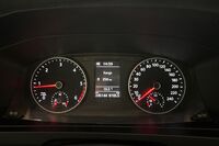 Volkswagen Caravelle vaihtoauto