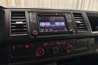 Volkswagen Caravelle vaihtoauto