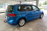 Volkswagen Touran vaihtoauto