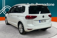 Volkswagen Touran vaihtoauto