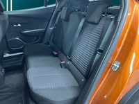 Peugeot e-2008 vaihtoauto