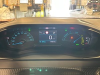 Peugeot e-2008 vaihtoauto