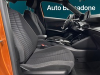 Peugeot e-2008 vaihtoauto