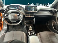 Peugeot e-2008 vaihtoauto