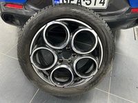 Alfa Romeo Tonale vaihtoauto