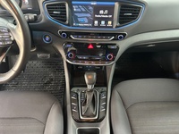 Hyundai IONIQ hybrid vaihtoauto